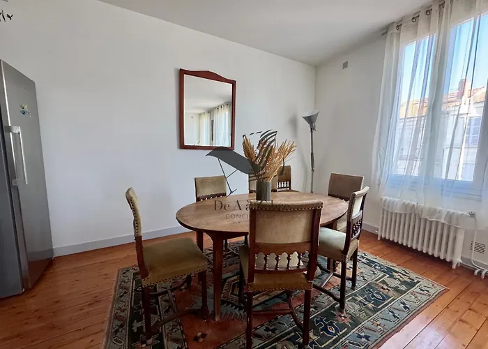 La Maison D'isis * Рошфор